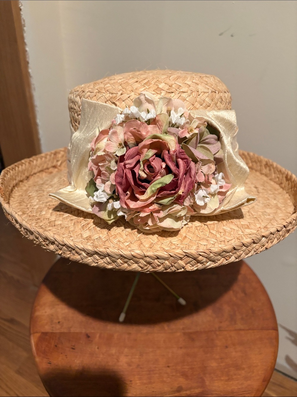 Straw Boater Hat with Pink Floral Accent